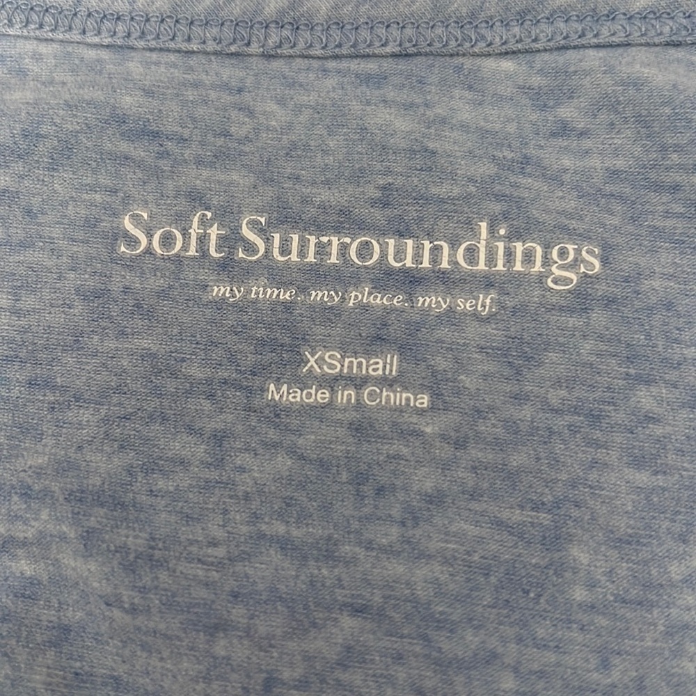 SOFT SURROUNDINGS Long-sleeved Tee w/ Lace at Hem Shirt in Blue Size XS - Picture 8 of 9